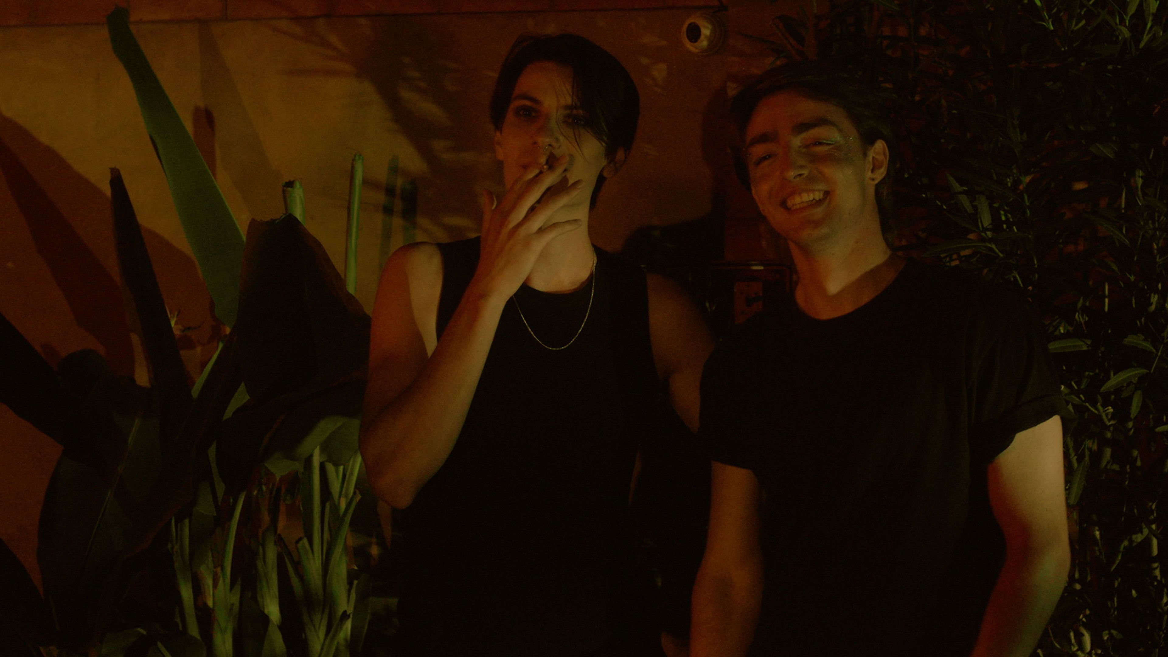 Fotograma de ek • stasis (2025)