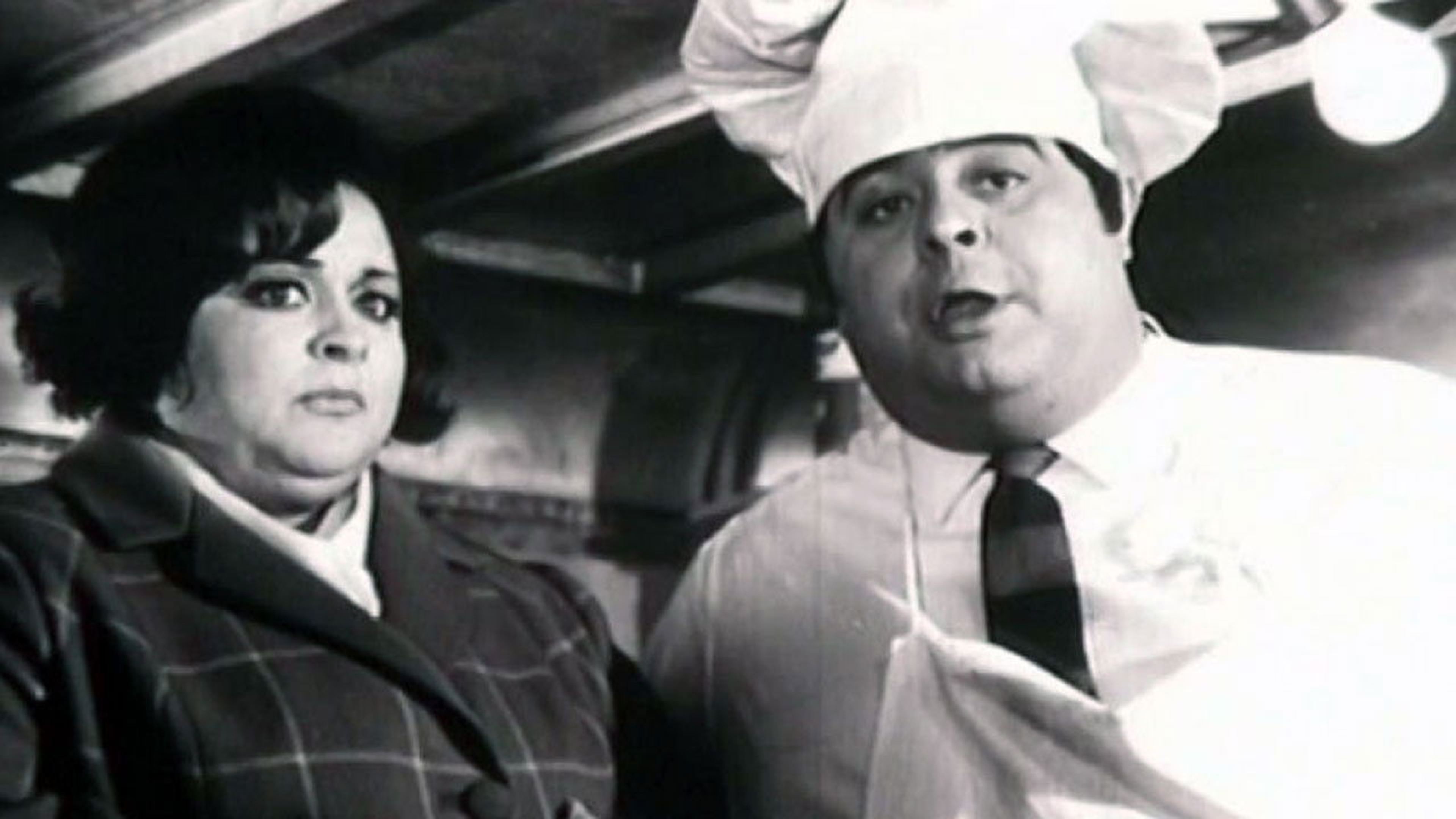 Fotograma de Villa Cariño está que arde (1968)