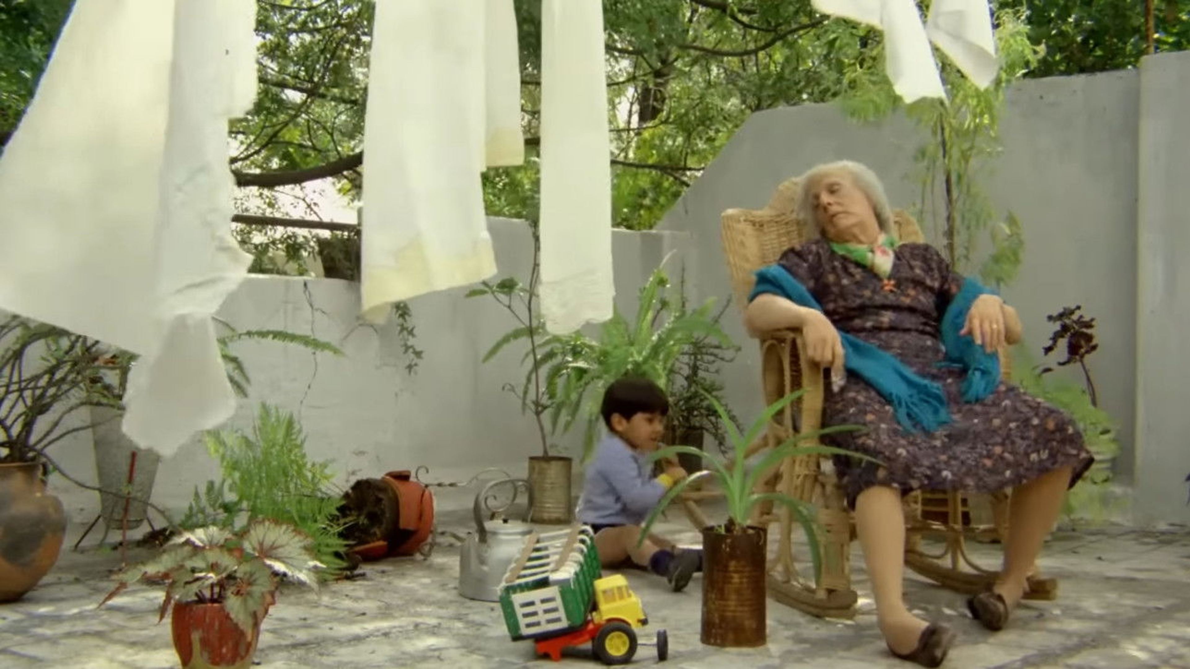 Antonio Gasalla en Esperando la carroza (1985)