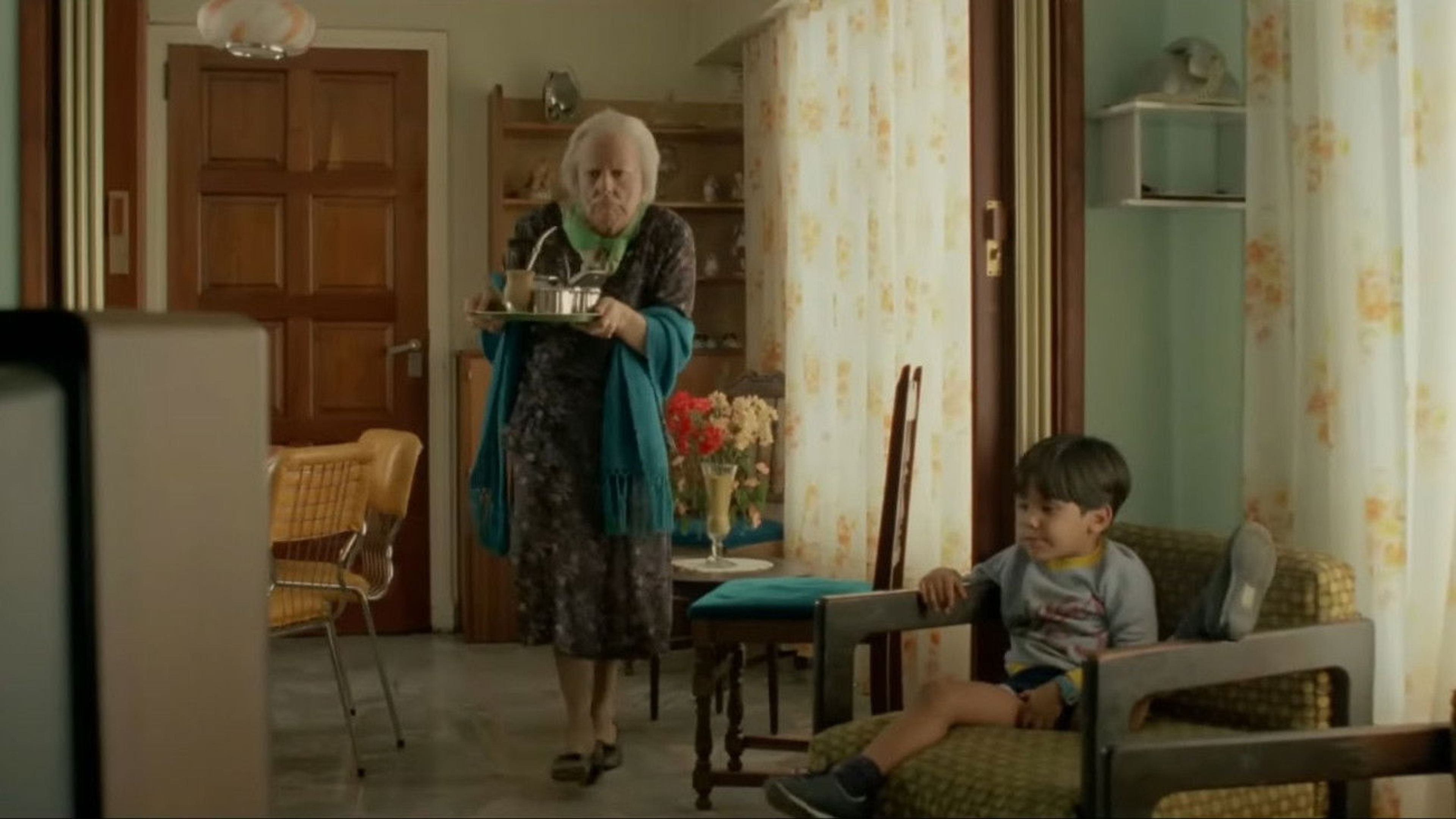 Antonio Gasalla en Esperando la carroza (1985)