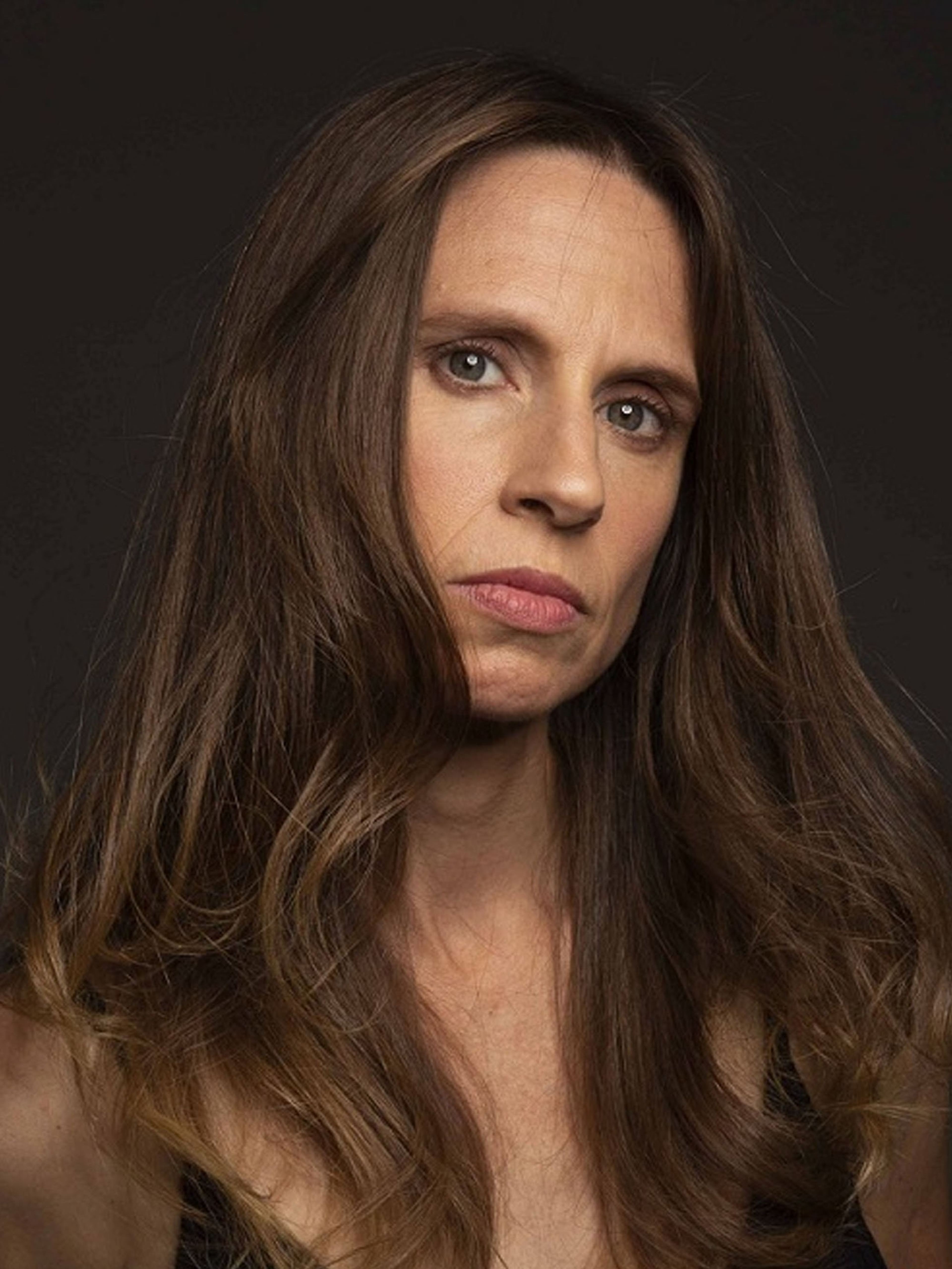 Laura Nevole
