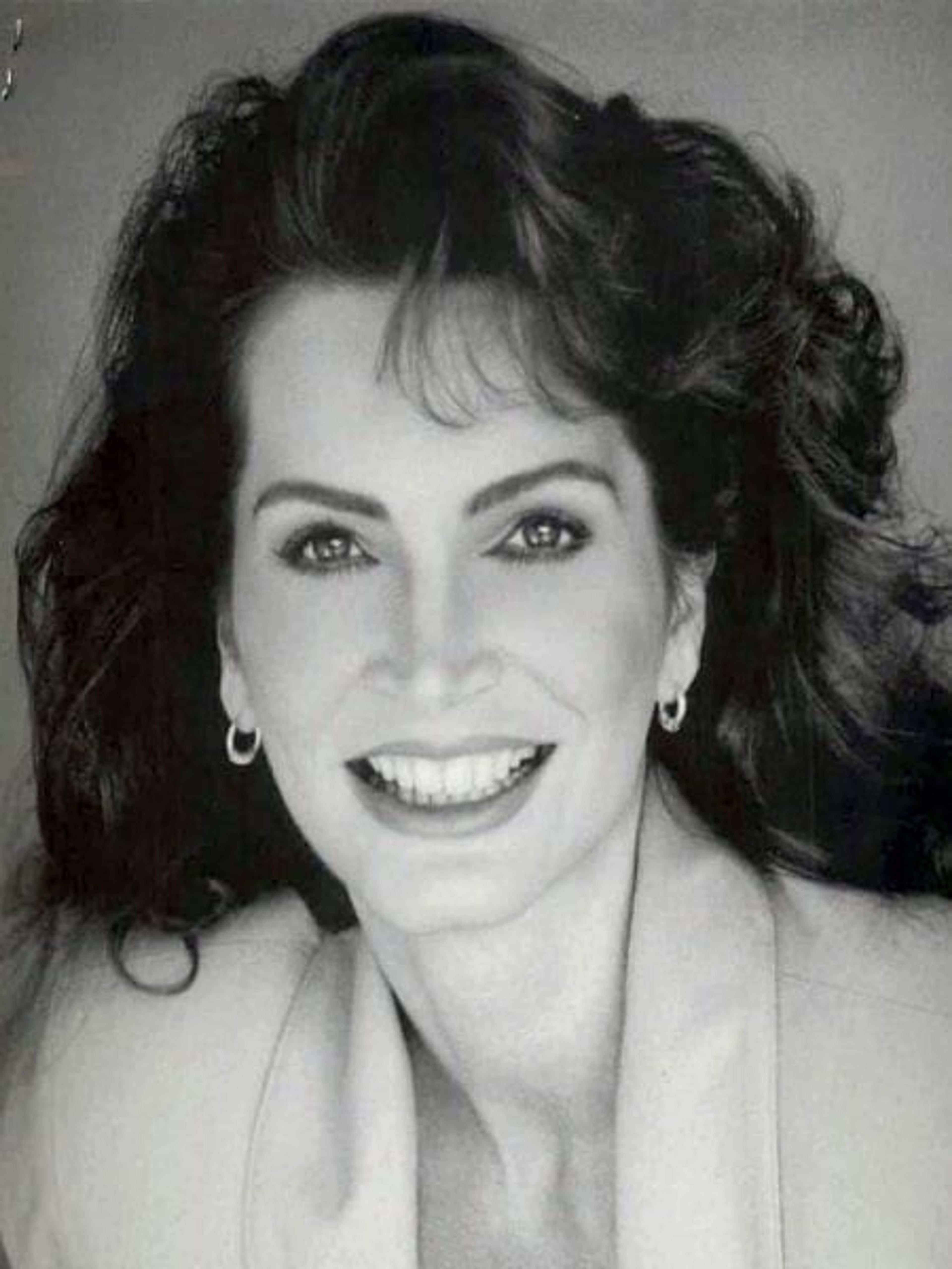 Toni Naples