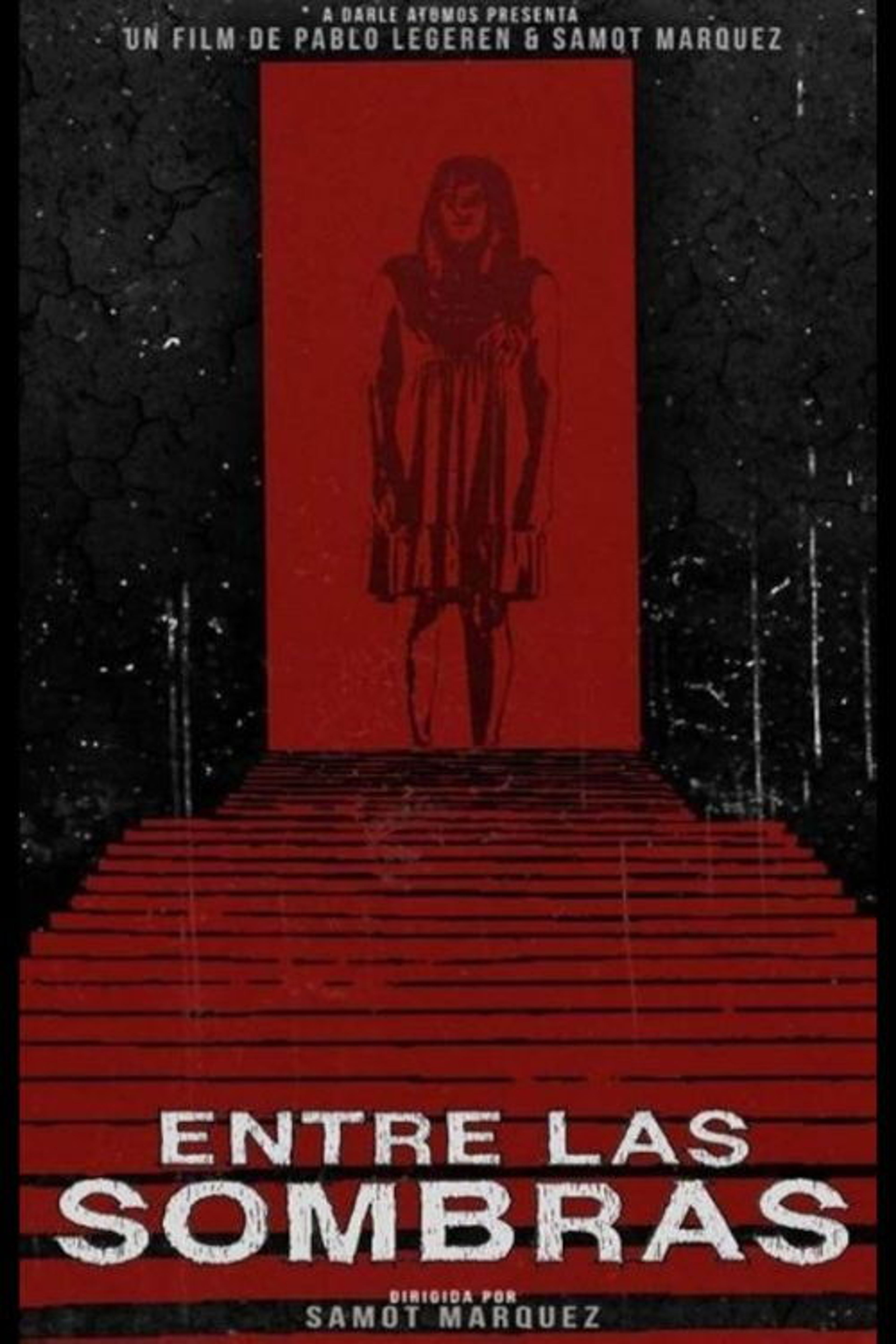 Entre las sombras